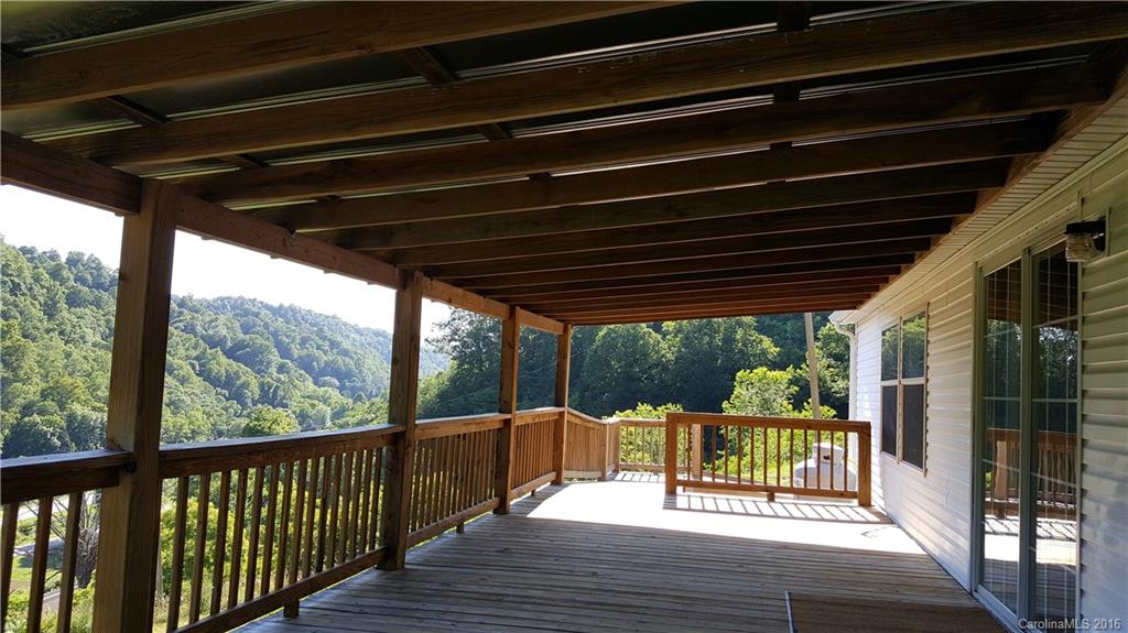 341 Groundhog Road Canton NC 28716