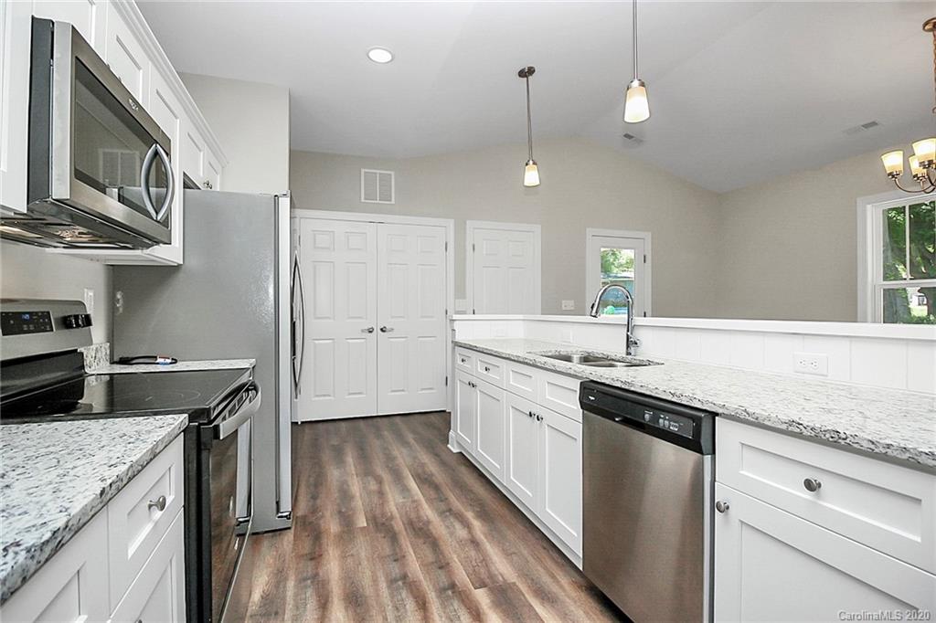 204 Craig Street Mount Holly NC 28120