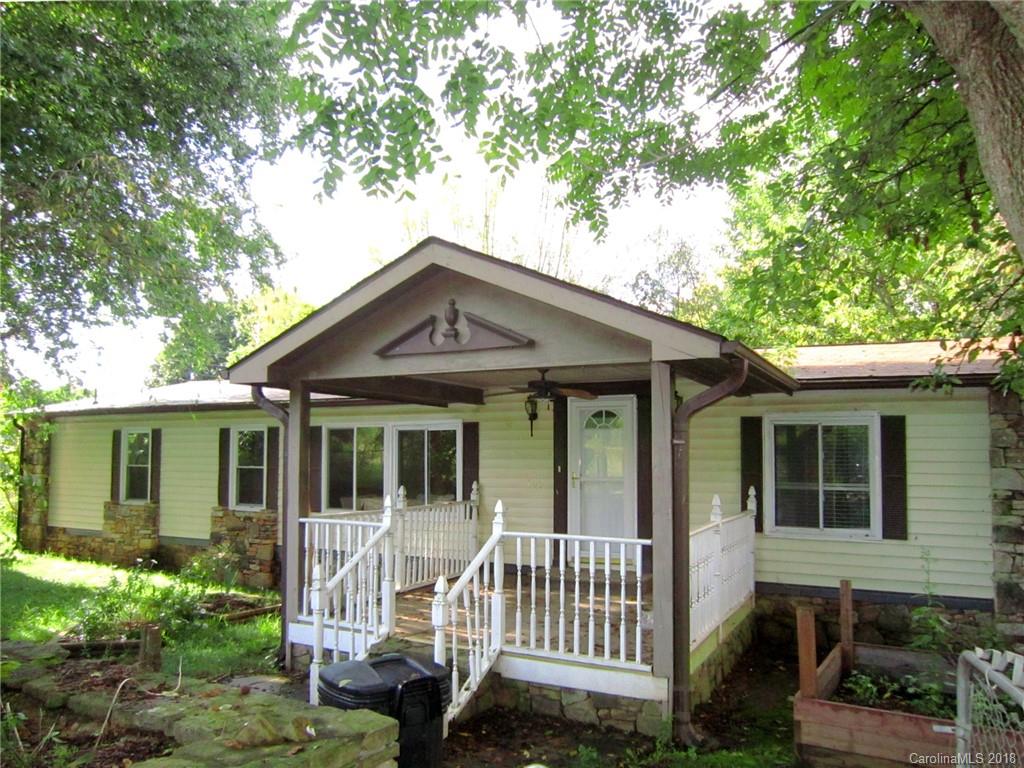 105 Barker Street Swannanoa NC 28778