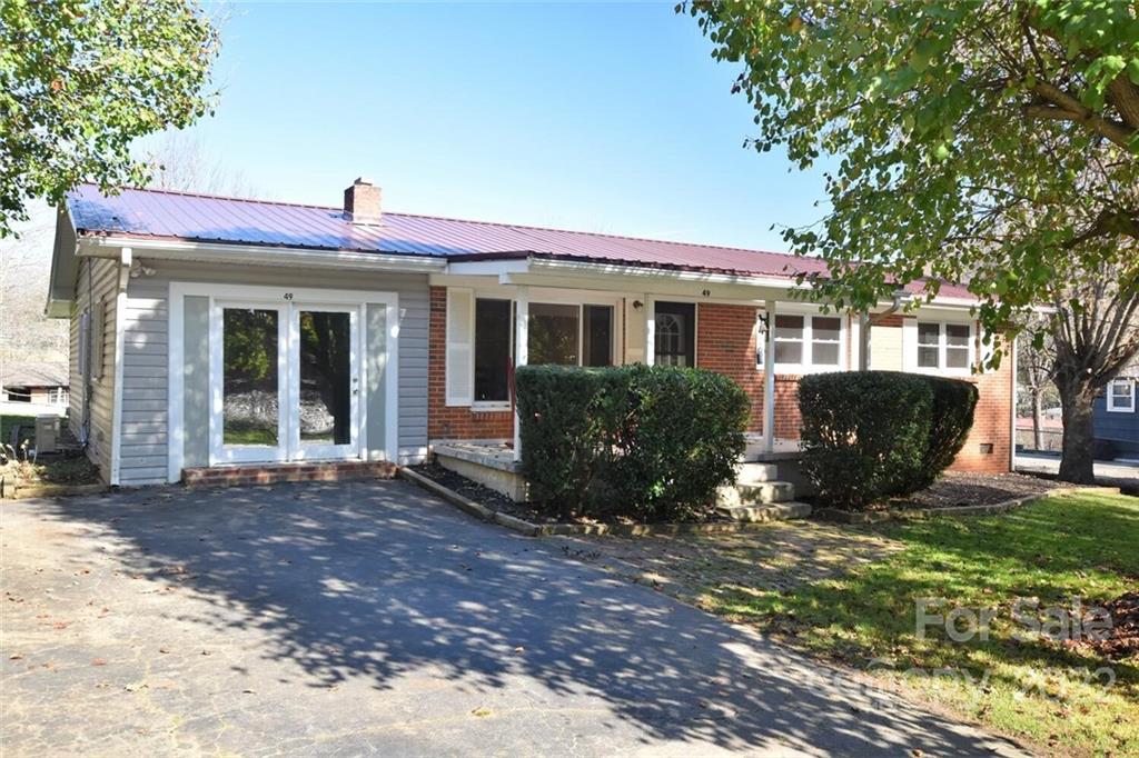 49 Farley Street Waynesville NC 28786