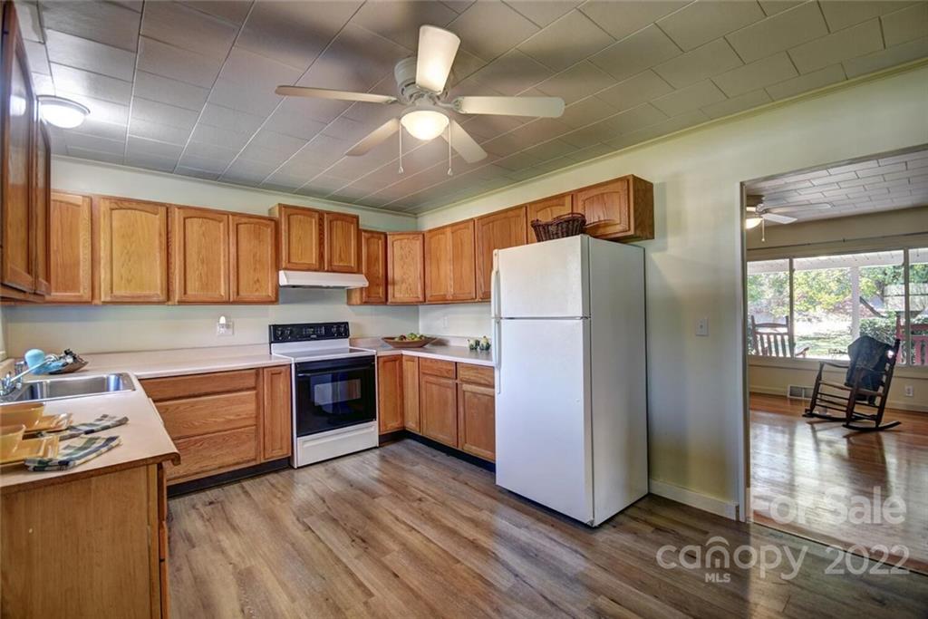 49 Farley Street Waynesville NC 28786