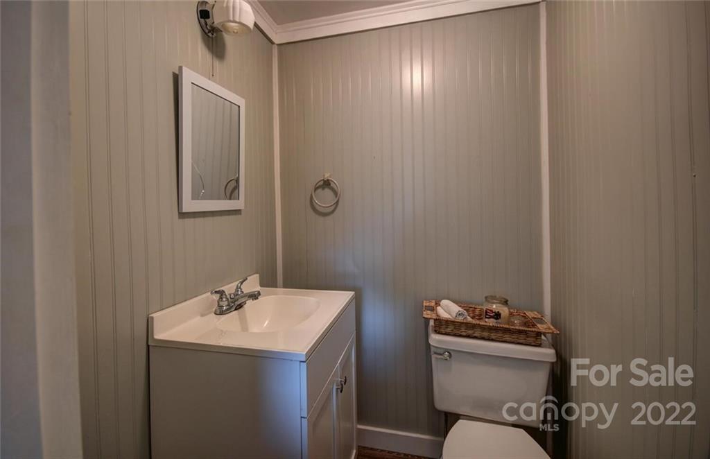 49 Farley Street Waynesville NC 28786