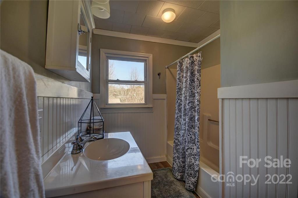 49 Farley Street Waynesville NC 28786