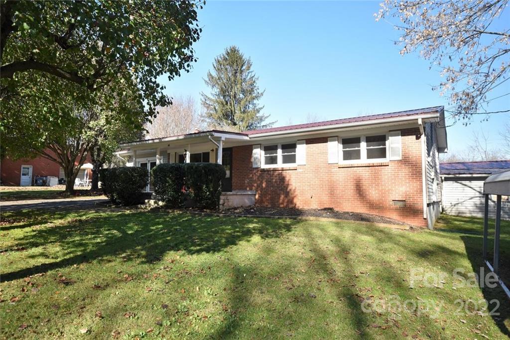 49 Farley Street Waynesville NC 28786