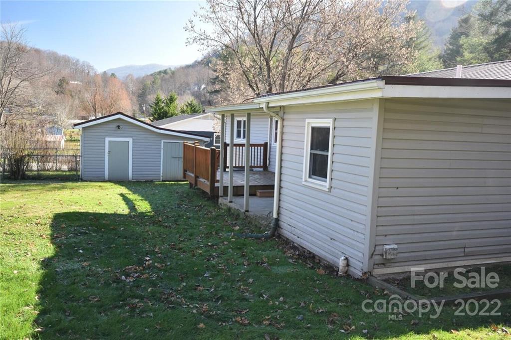 49 Farley Street Waynesville NC 28786