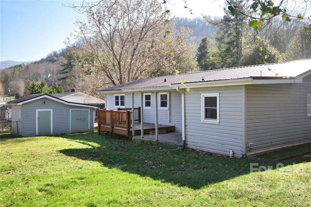 49 Farley Street Waynesville NC 28786