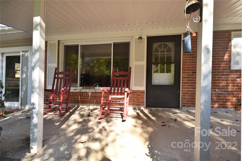 49 Farley Street Waynesville NC 28786