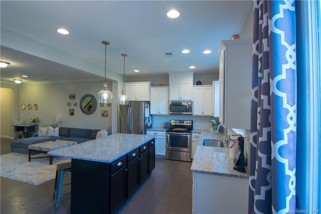 5512 Trieg Drive Charlotte NC 28278