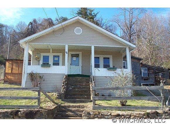 44 Poverty Branch Road Barnardsville NC 28709