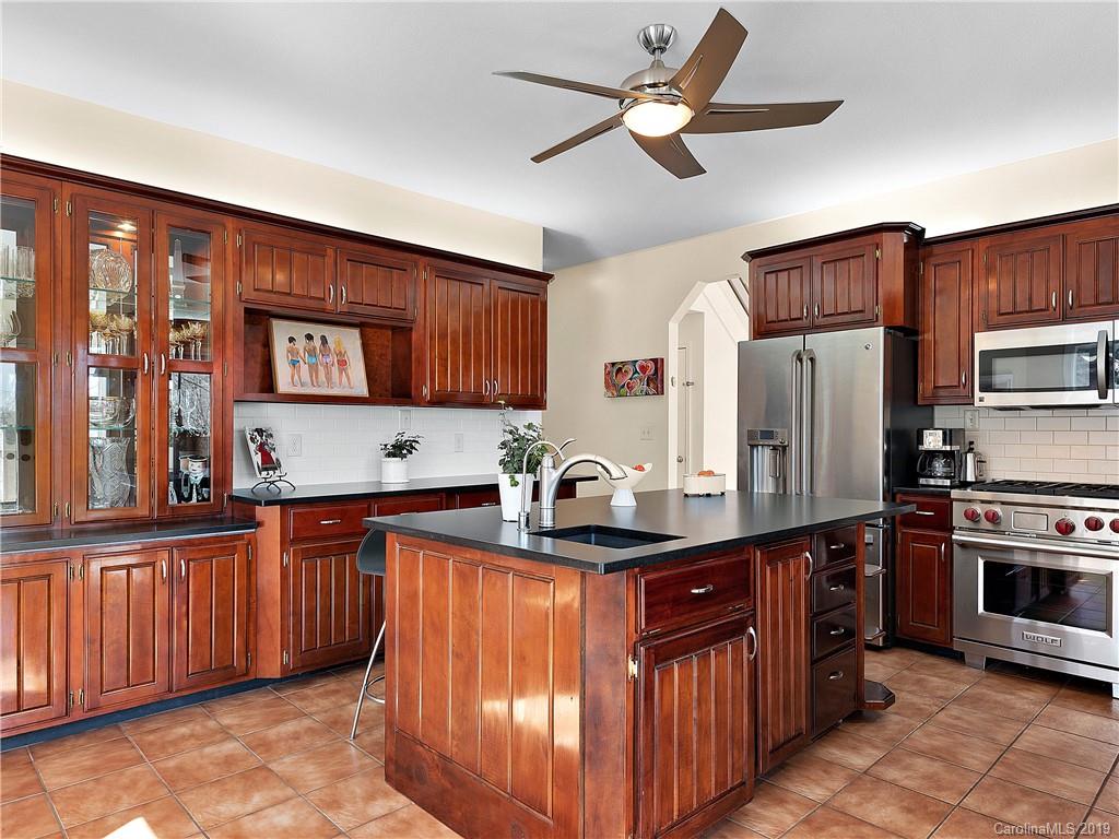 289 Independence Boulevard Asheville NC 28805
