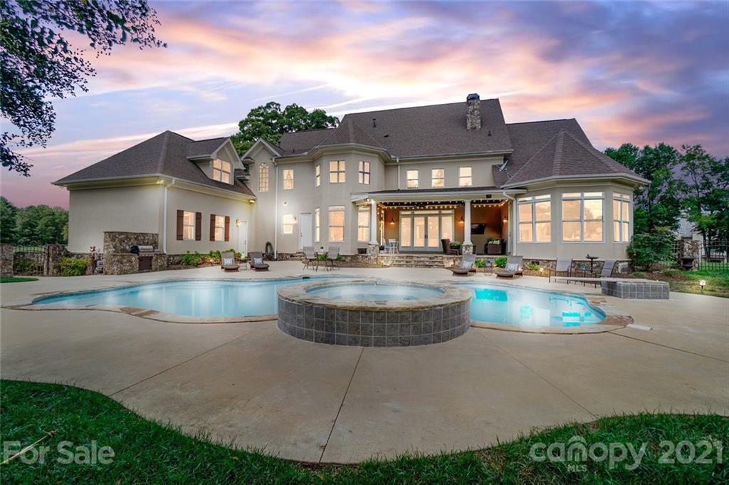 1019 Chamberleyne Way Waxhaw NC 28173