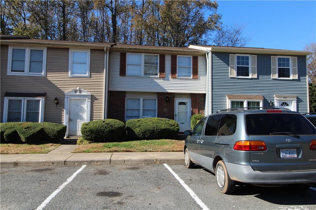 7623 Holly Grove Court Charlotte NC 28227