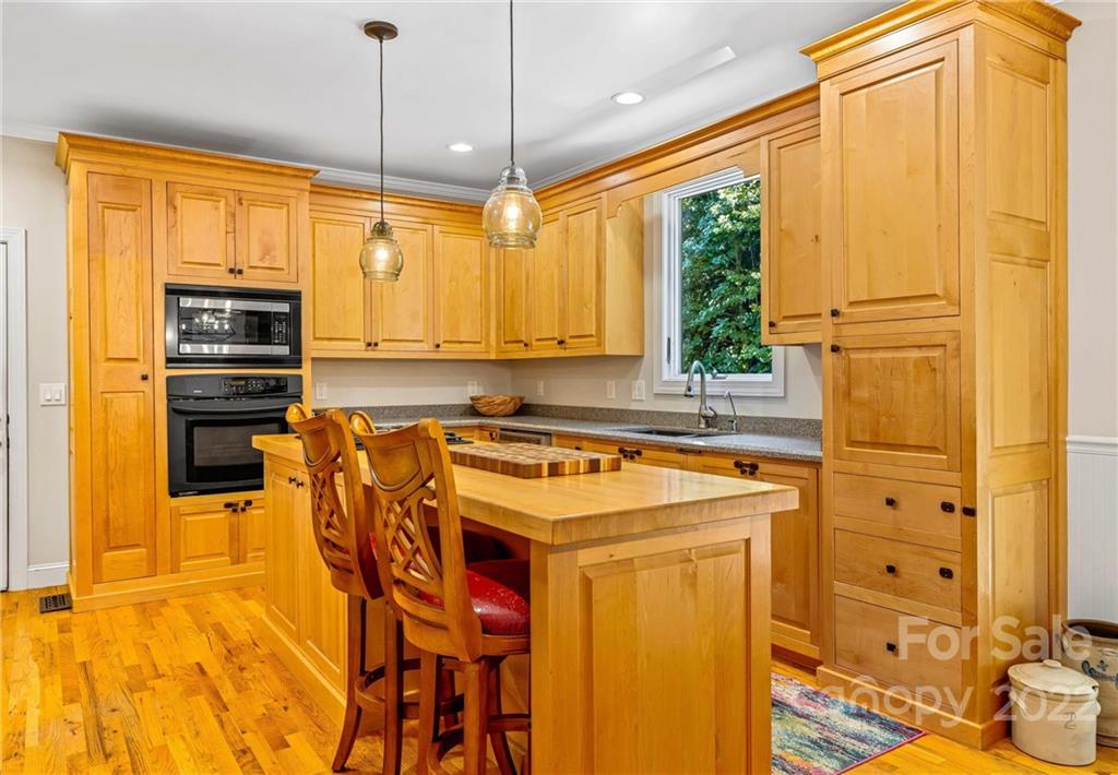 7 Ozark Spring Lane Asheville NC 28805