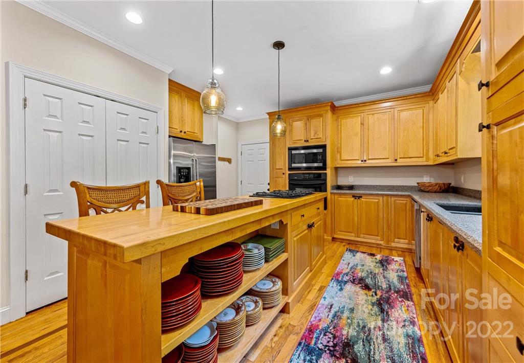 7 Ozark Spring Lane Asheville NC 28805