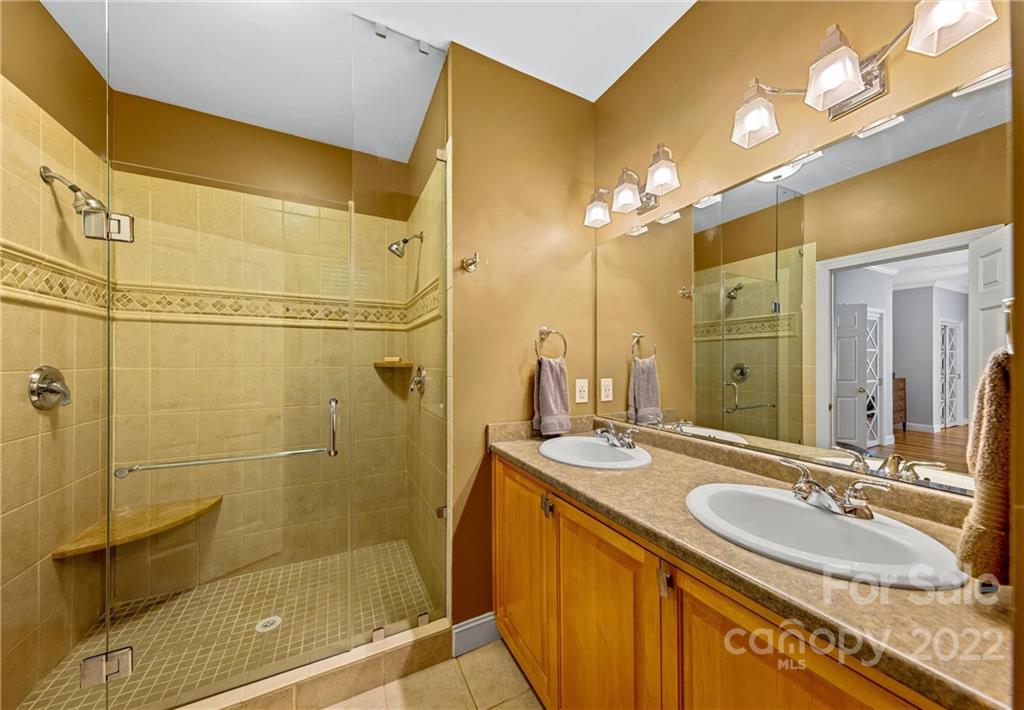 7 Ozark Spring Lane Asheville NC 28805