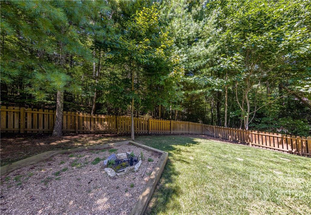 7 Ozark Spring Lane Asheville NC 28805