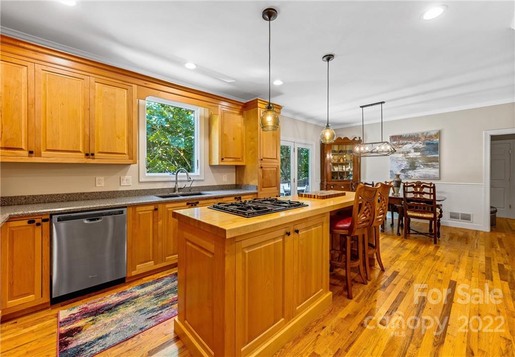 7 Ozark Spring Lane Asheville NC 28805