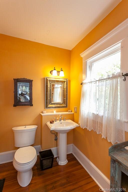 28 Blake Street Asheville NC 28801