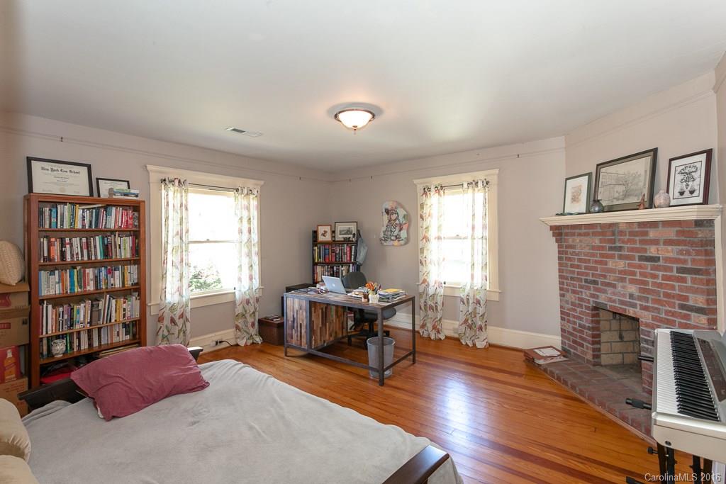 28 Blake Street Asheville NC 28801