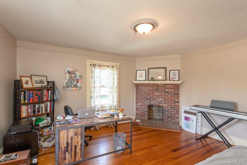 28 Blake Street Asheville NC 28801