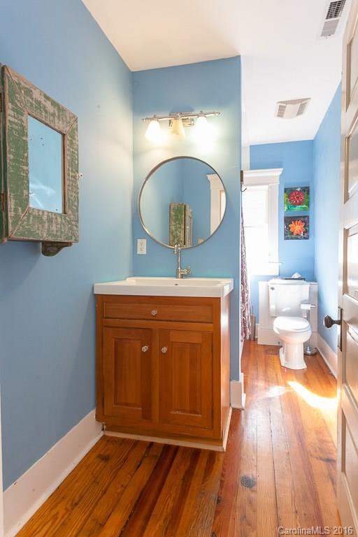 28 Blake Street Asheville NC 28801