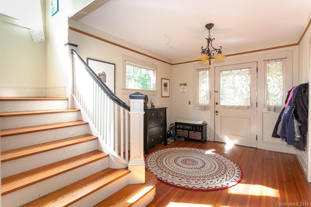 28 Blake Street Asheville NC 28801