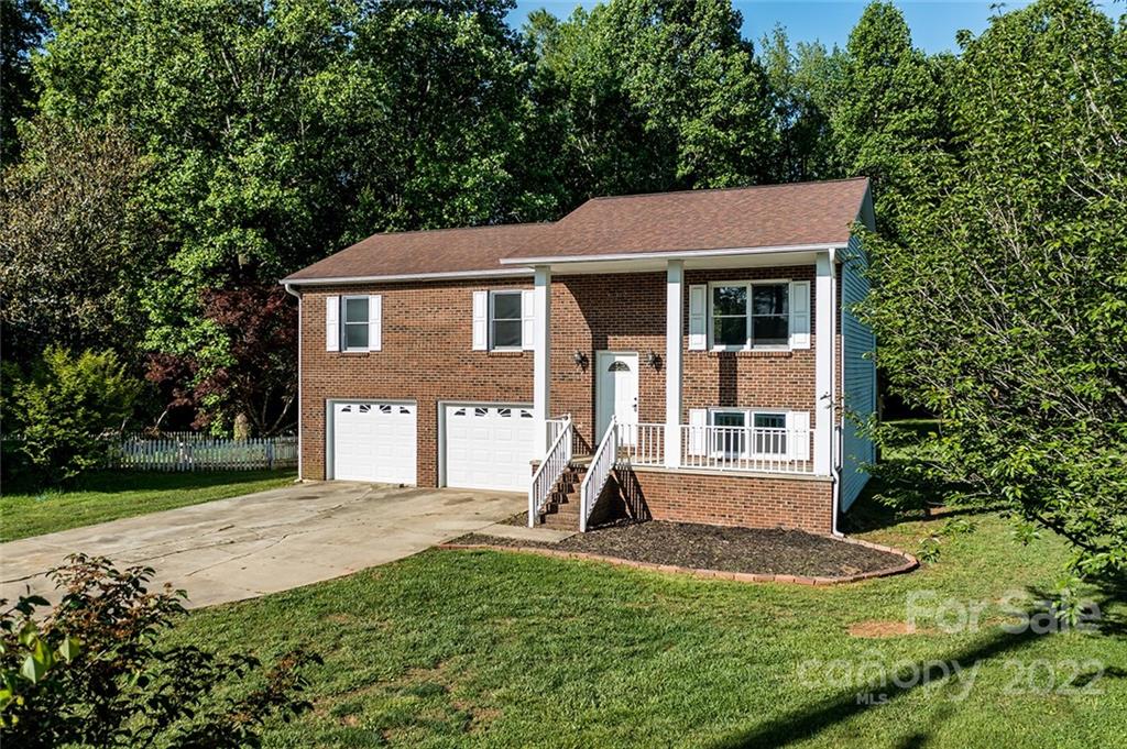 905 Southside Court Lenoir NC 28645