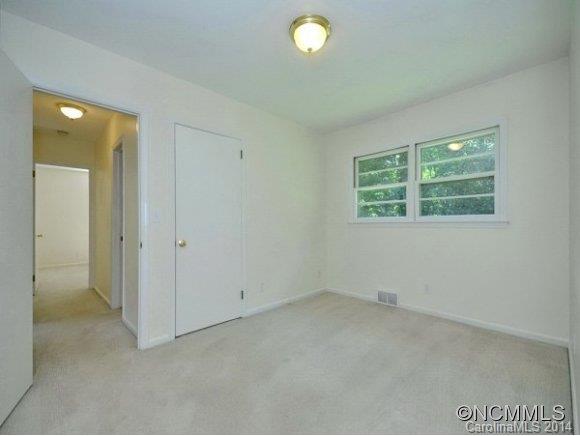 50 Knob Hill Road Asheville NC 28806