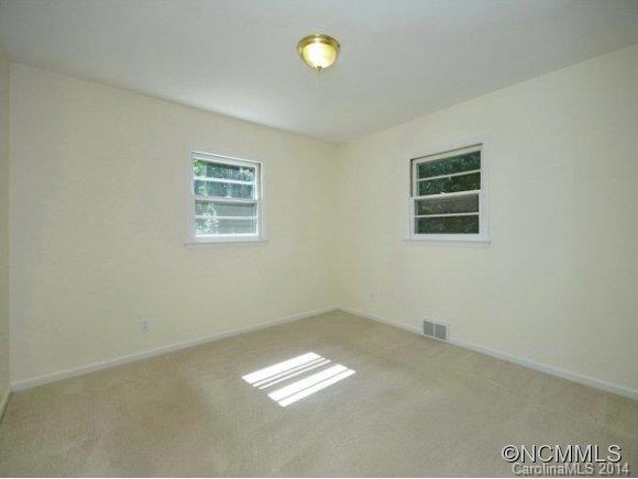 50 Knob Hill Road Asheville NC 28806