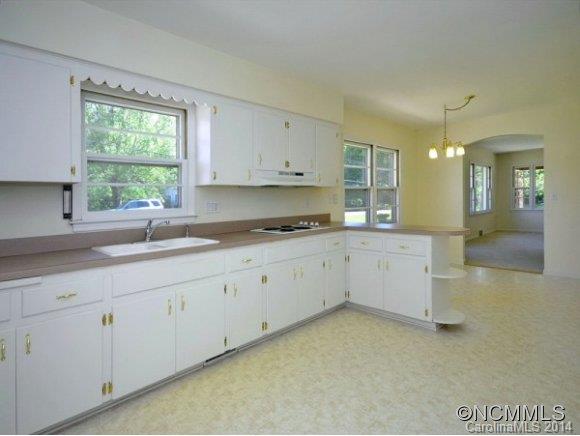 50 Knob Hill Road Asheville NC 28806