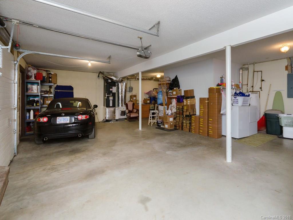20 N Brittian Street Weaverville NC 28787