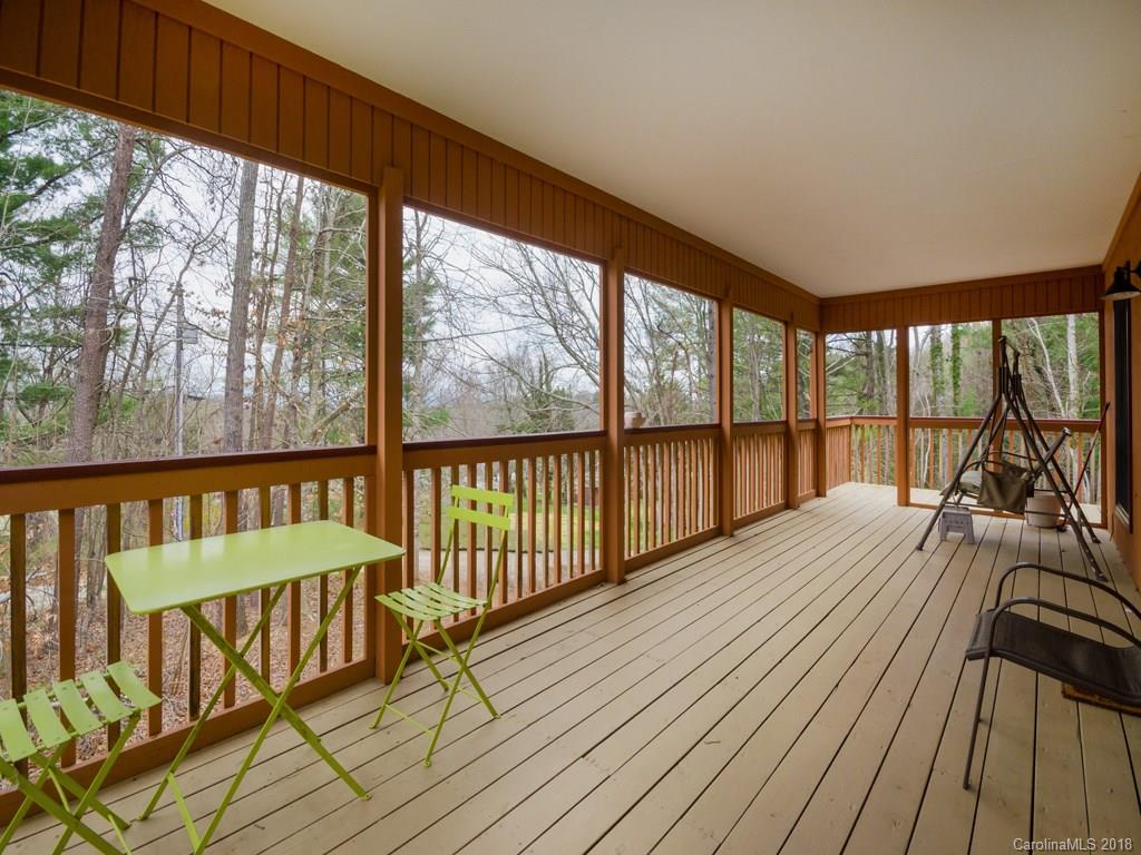 20 N Brittian Street Weaverville NC 28787