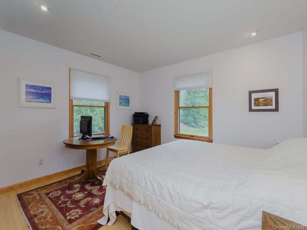 20 N Brittian Street Weaverville NC 28787