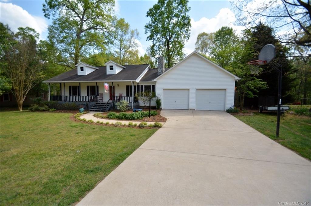 204 Oak Haven Drive Statesville NC 28625