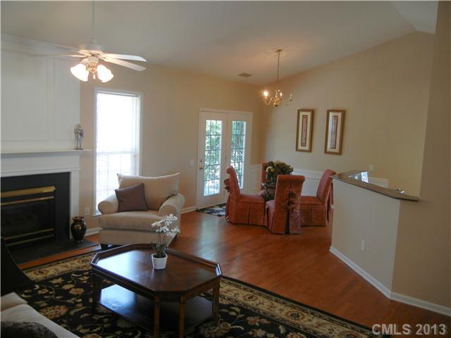6313 Elderslie Drive Charlotte NC 28269