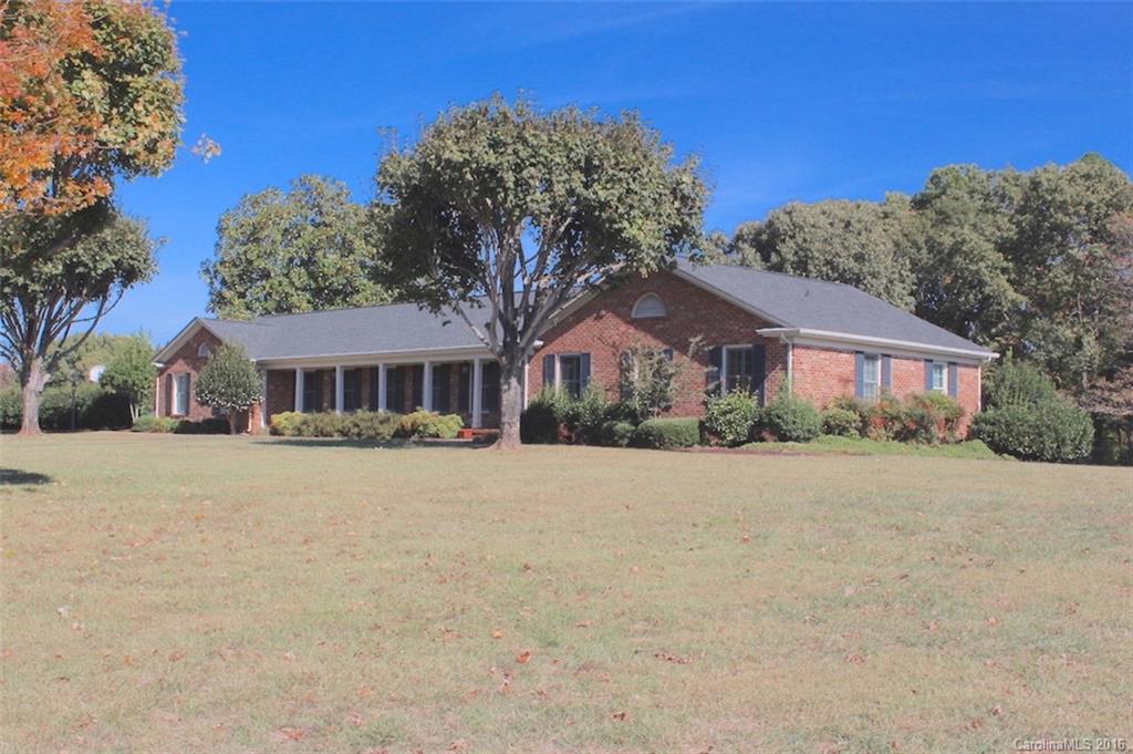 751 Doggett Road Forest City NC 28043