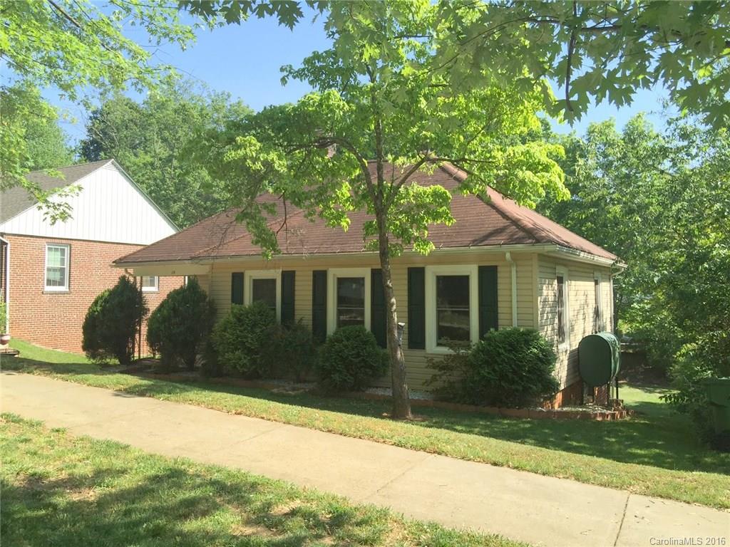 19 Enka Orchard Street Candler NC 28715