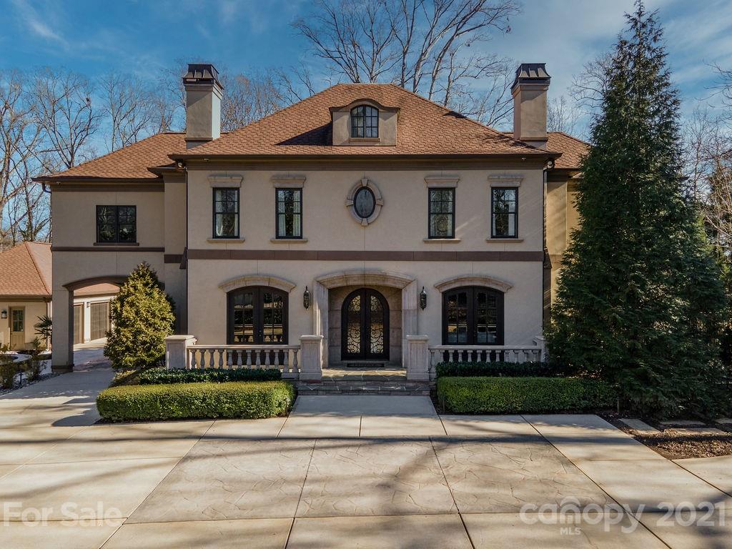 2047 Sharon Lane Charlotte NC 28211
