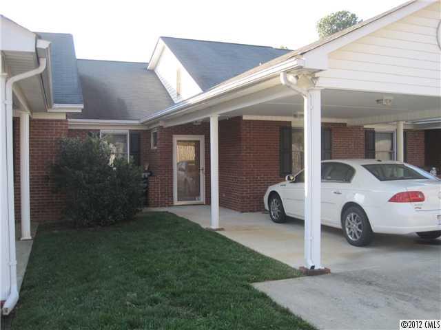 19806 Oak Leaf Circle Cornelius NC 28031