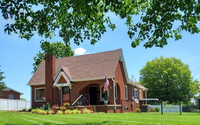 3308 16th Street NE Hickory NC 28601