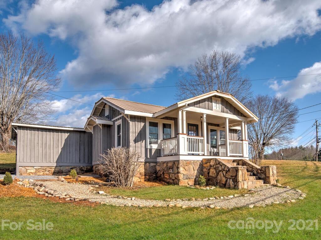 36 Center Pigeon Road Canton NC 28716