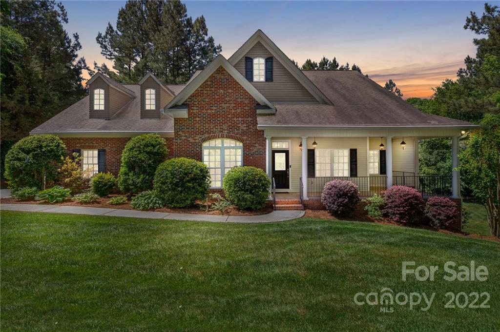 6405 Chatham Drive Mount Holly NC 28120
