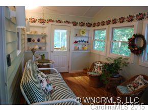 24 Valle Vista Drive Asheville NC 28804