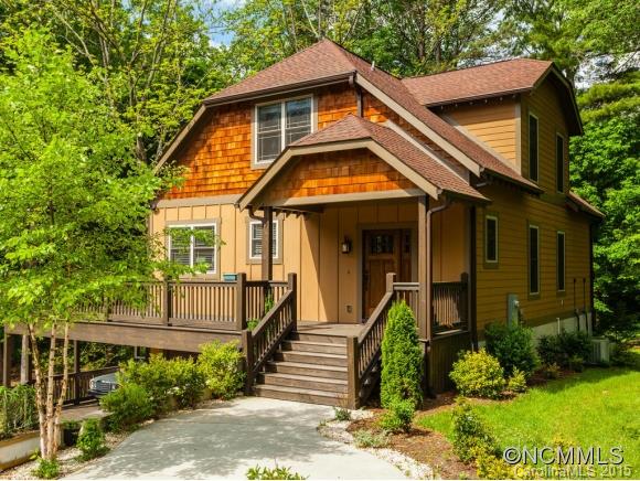 17 Oak Springs Drive Arden NC 28704