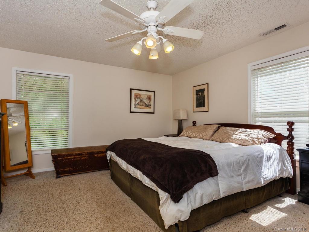 255 Mclean Road Weaverville NC 28787