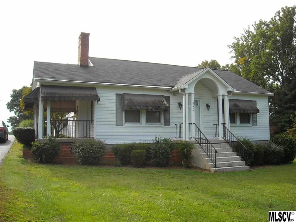 1663 S Center Street Hickory NC 28602