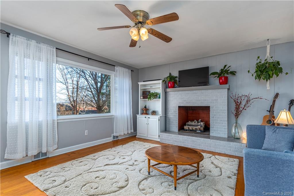 48 Crowell Road Asheville NC 28806