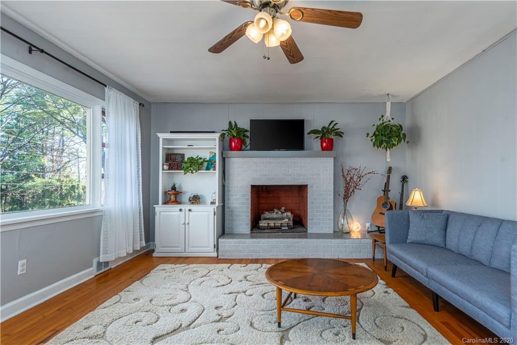 48 Crowell Road Asheville NC 28806