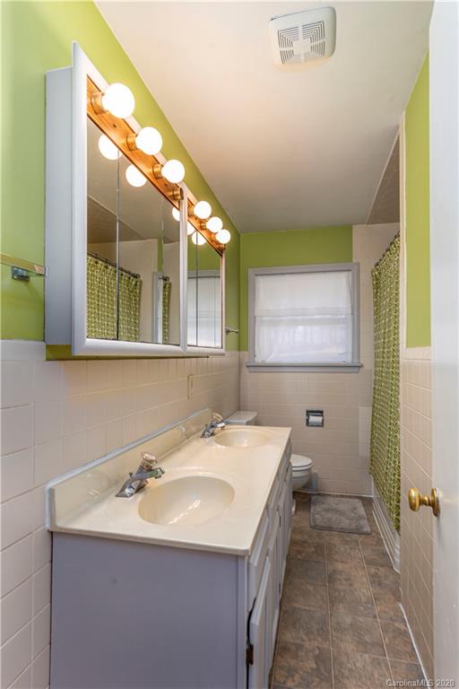 48 Crowell Road Asheville NC 28806