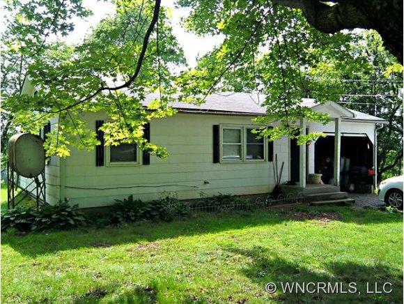 38 Center Street Candler NC 28715